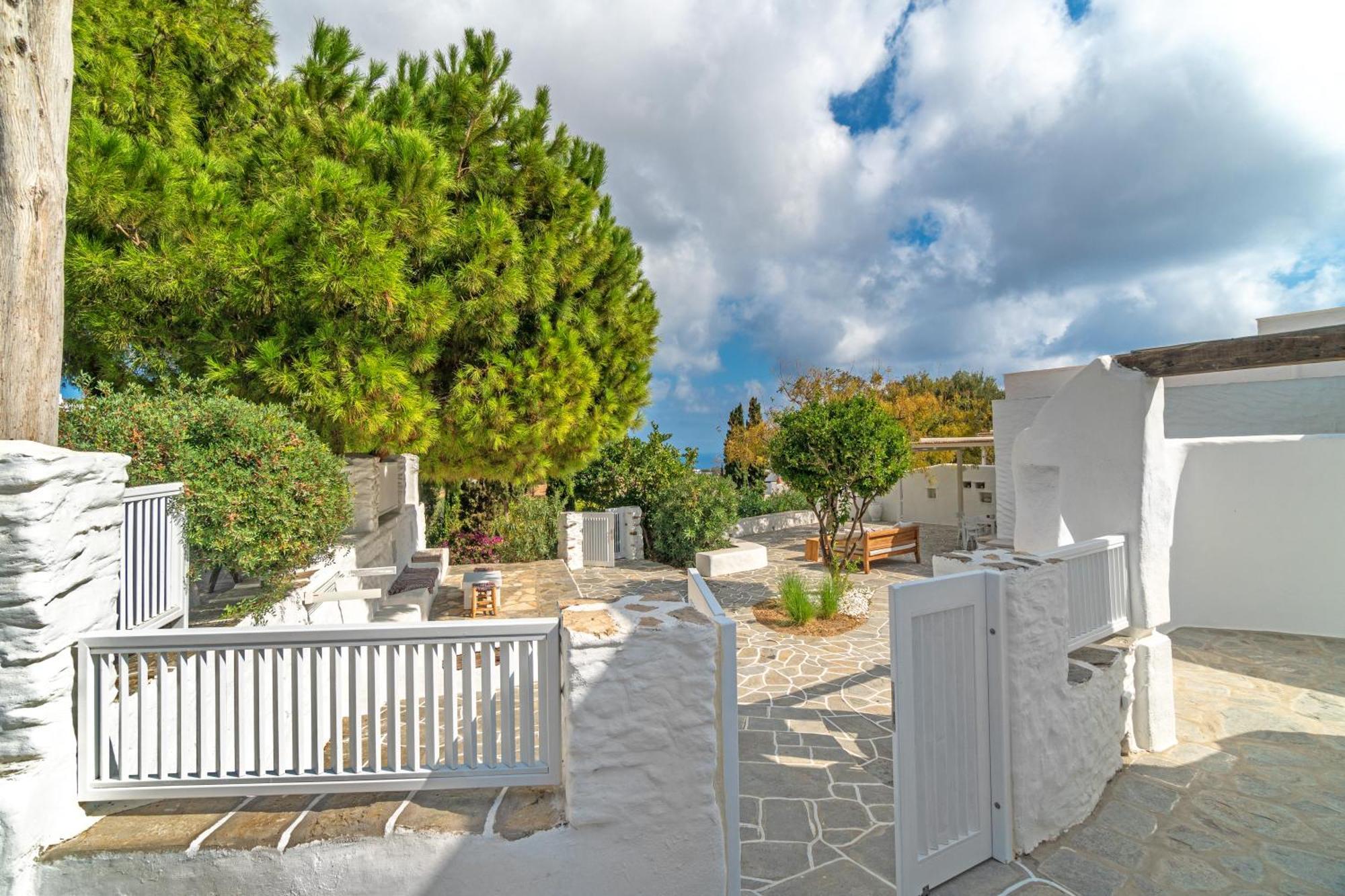 Rabagas Suites Luxury - In The Heart Of Sifnos Apollonía Exterior foto